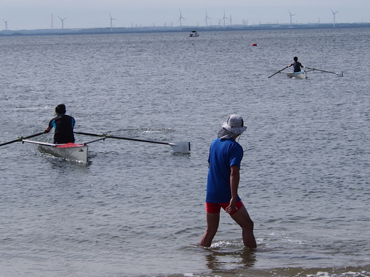 蒲郡市ラグーナビーチにてボート競技開催
